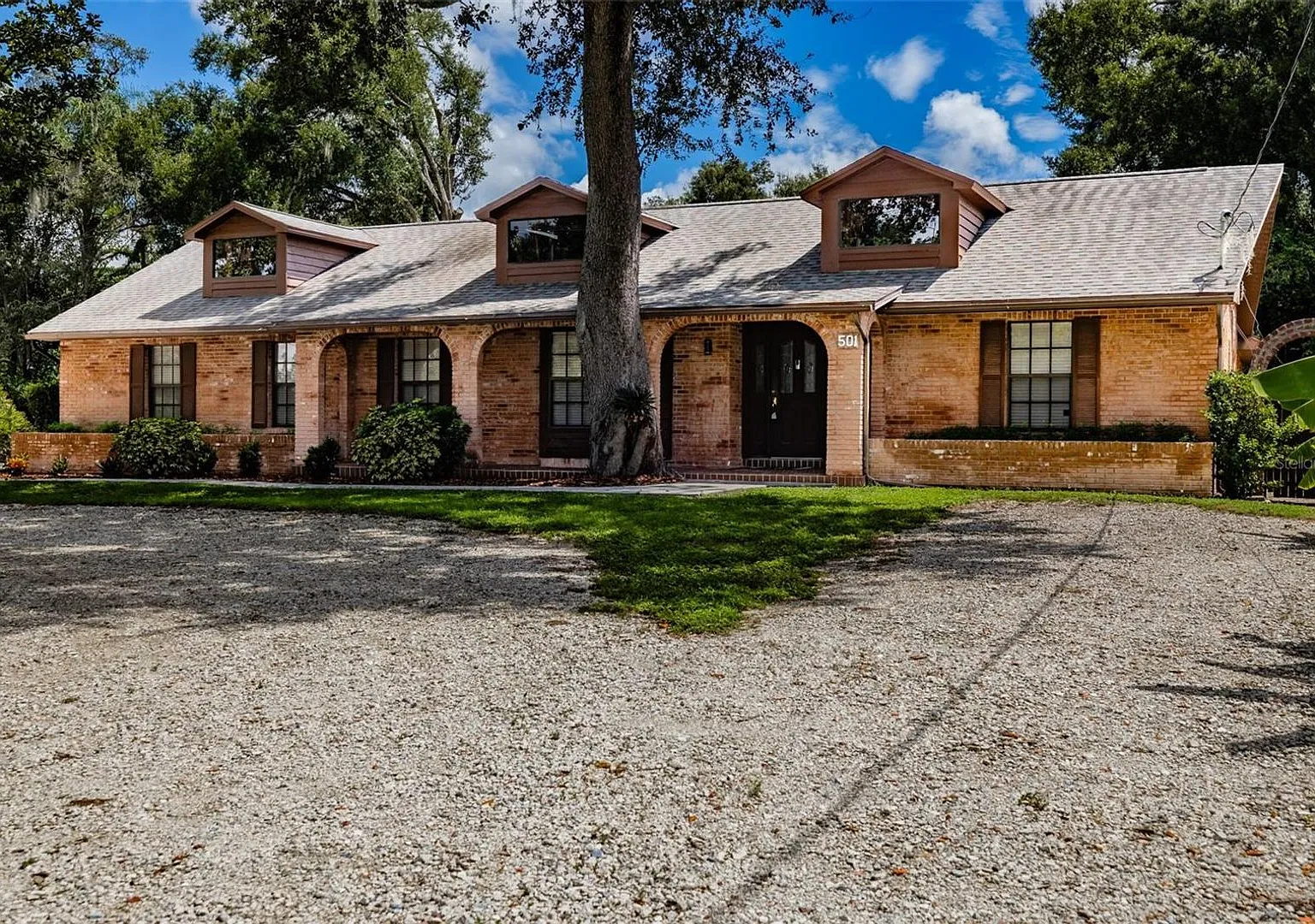 501 Bryan Rd — Photo 4