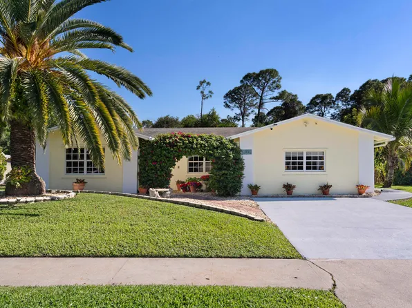 113 Barcelona Drive, Royal Palm Beach, FL 33411