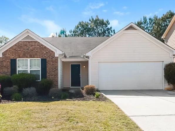 310 Lakeside Pt, Covington, GA 30016