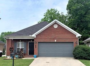 954 Tracey Ln, Decatur, AL 35601