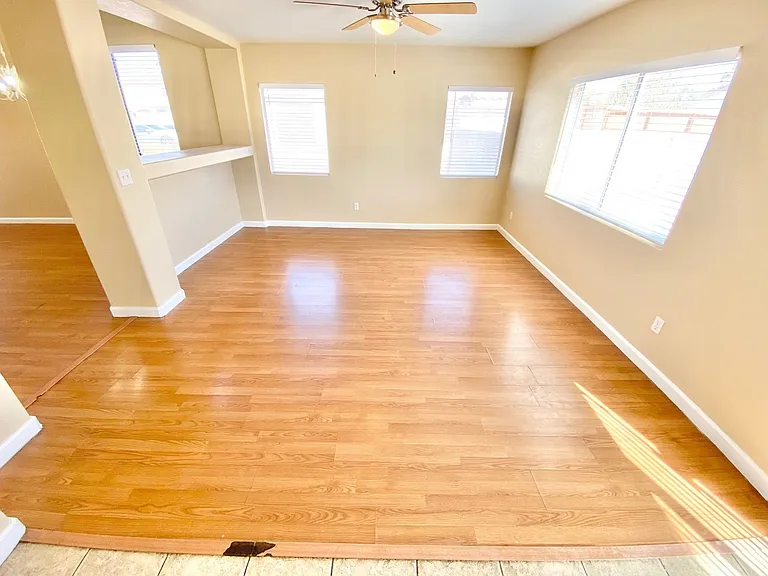 5828 Fern Gully Way — Photo 4