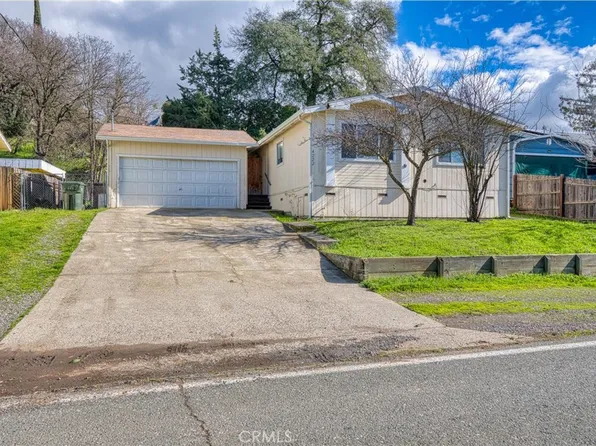 4222 Country Club Dr, Lucerne, CA 95458