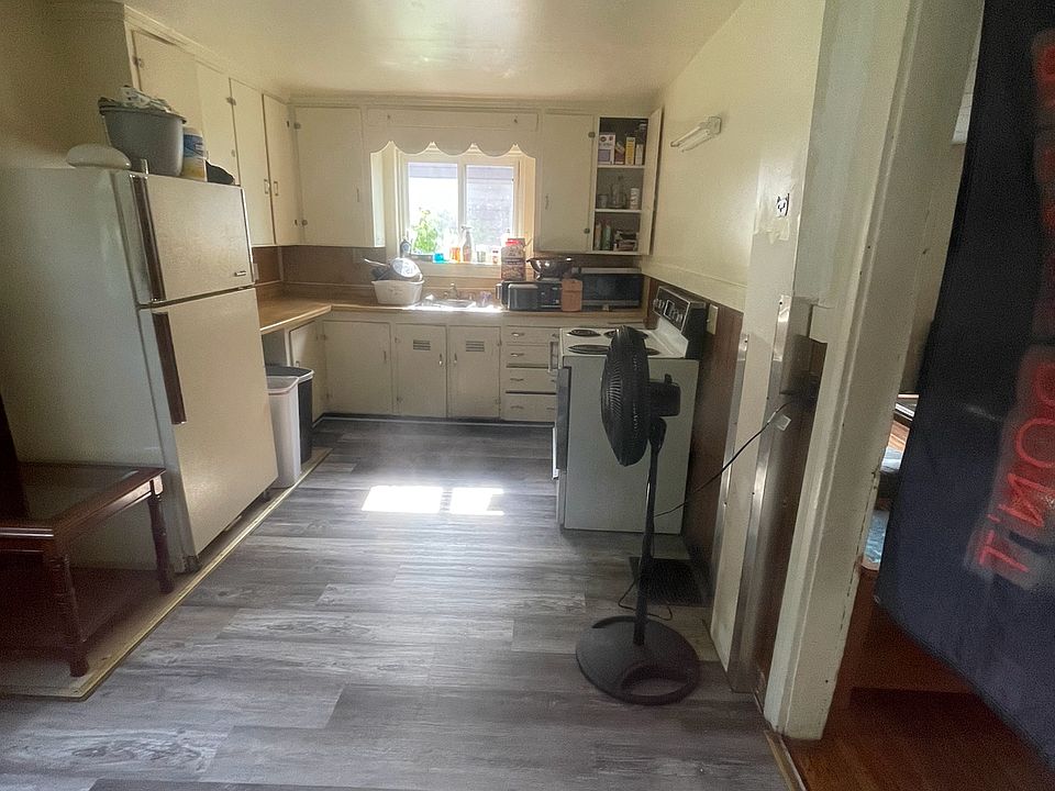 1st image of 37 Adams St
