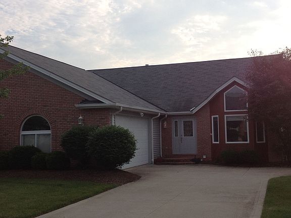 2nd image of 4050 Sandview Dr