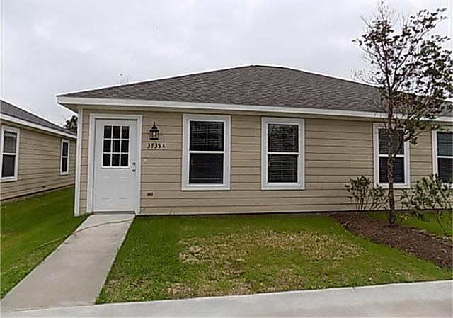 1st image of 3735 Putnam Dr #A
