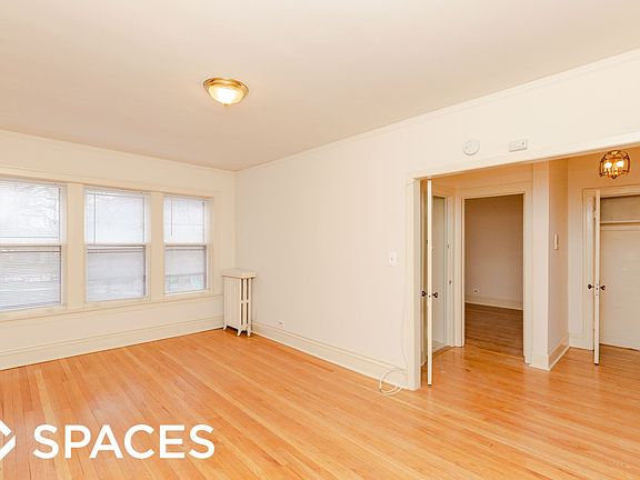 3rd image of 536 Hinman Ave Unit 2