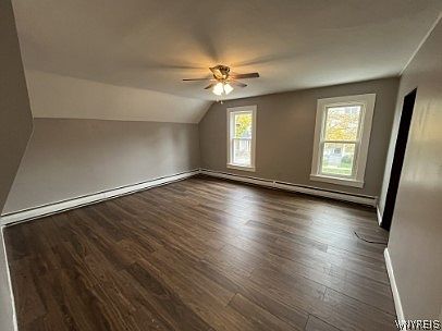 5th image of 268 Hoyt St