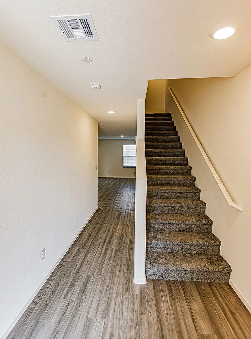 Townhouse near Southern Highlands — Photo 3