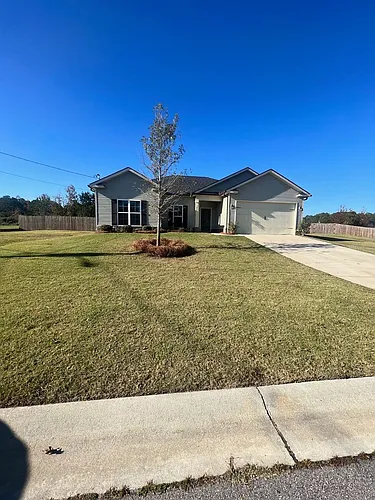 1243 Oak Ln Photo 1