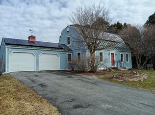 16 Old County Rd, Damariscotta, ME 04543