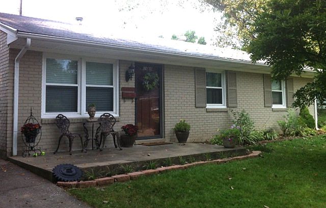 1st image of 2646 Redford Dr