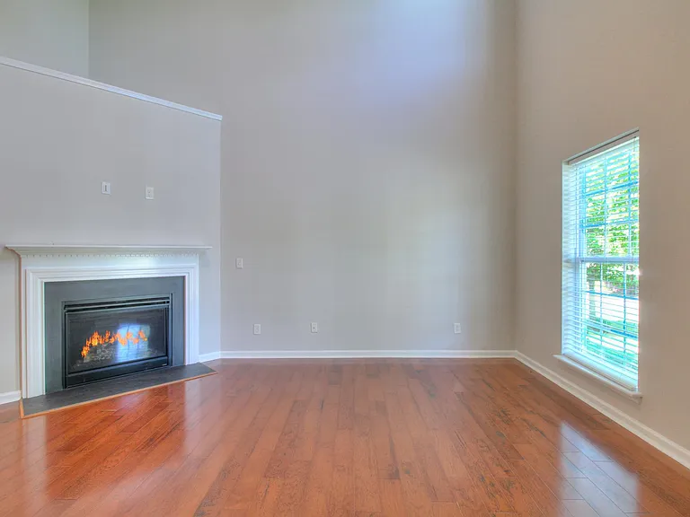 4001 Fountainbrook Dr — Photo 5