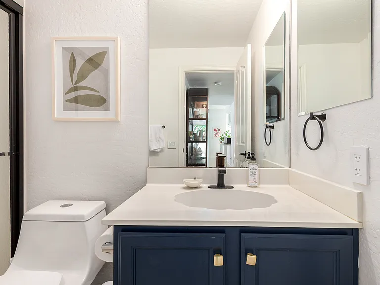 2026 E Cortez Dr — Photo 10