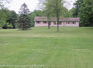 6363 S Chandler Rd, Saint Johns, MI 48879