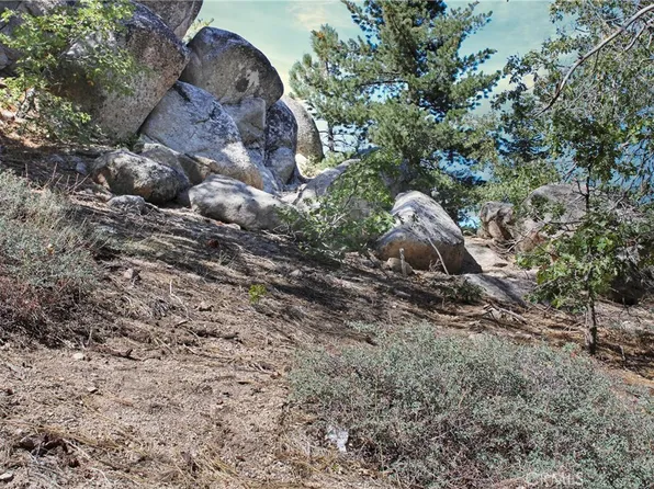 32982 Canyon Dr #7, Green Valley Lake, CA 92341