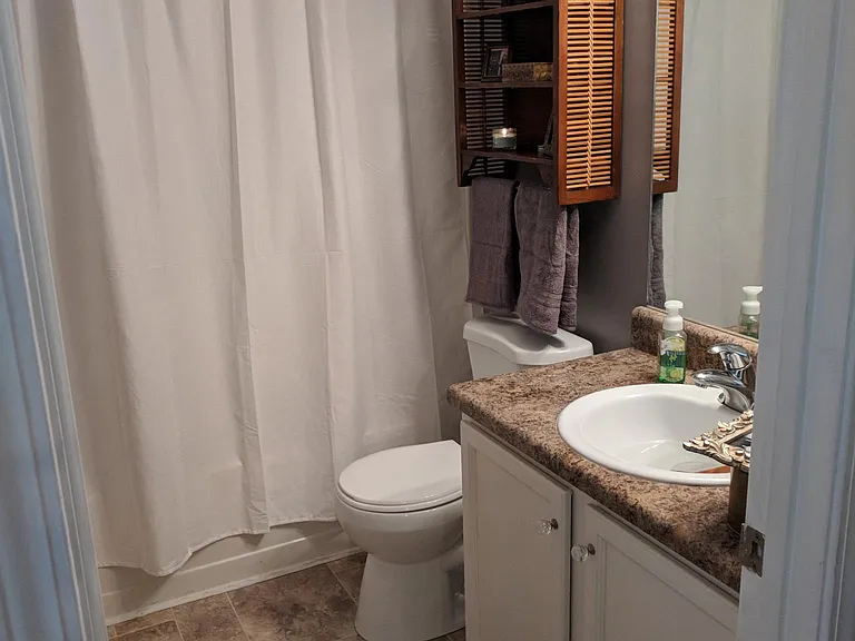 924 Smith St SW — Photo 6