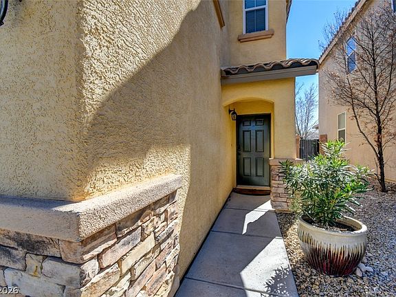 4th image of 9303 Valley Ranch Ave