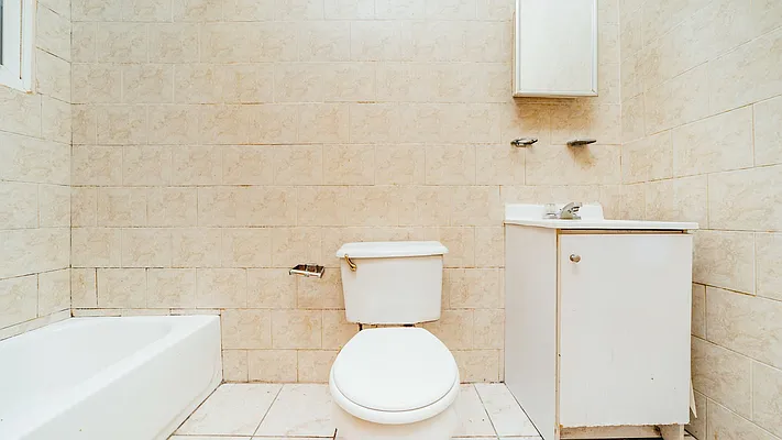 Rented by Nooklyn NYC LLC | media 26