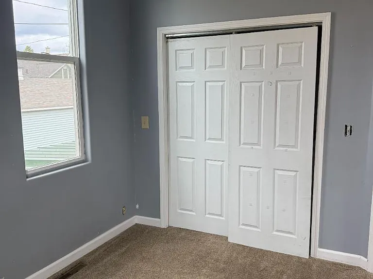Unit Photo