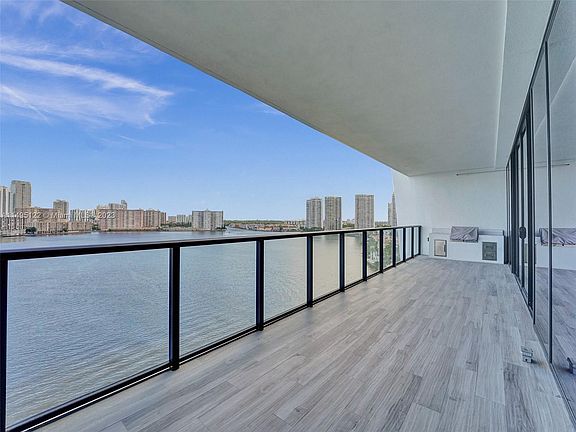 4th image of 5000 Island Estates Dr APT 902