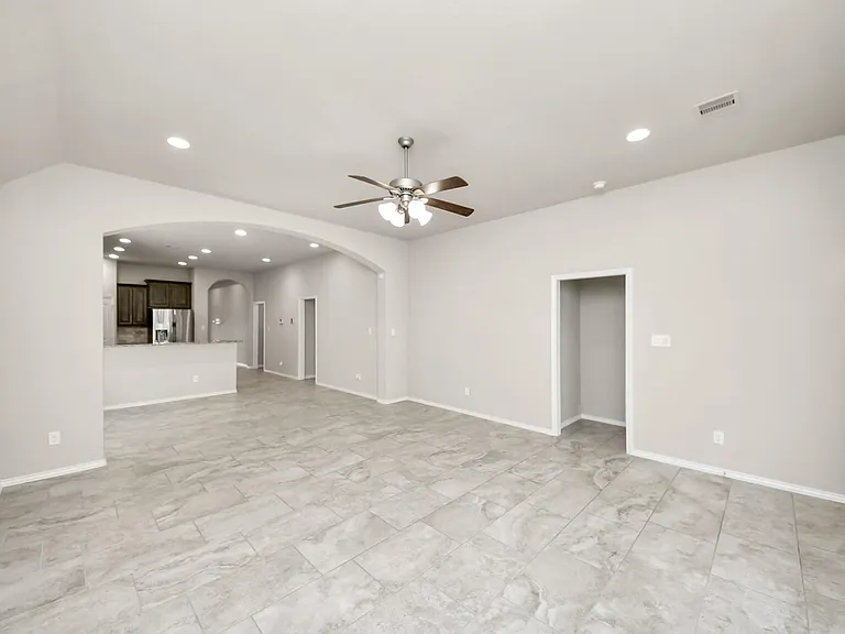 23918 Via Viale Dr — Photo 14