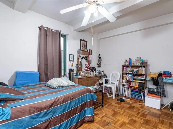 1501 Metropolitan Avenue image 5 of 22