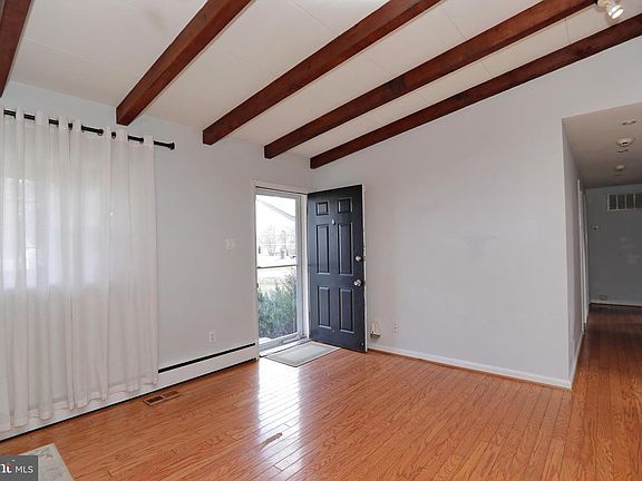 3rd image of 3457 Little Hunting Creek Dr