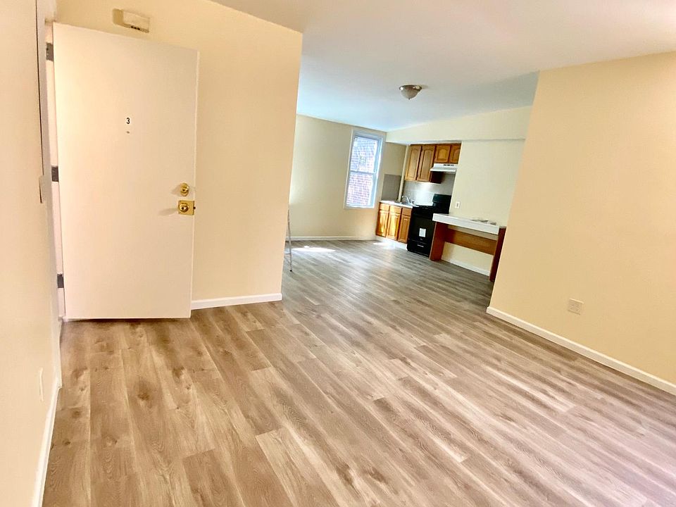 1st image of 70 Broad St #3