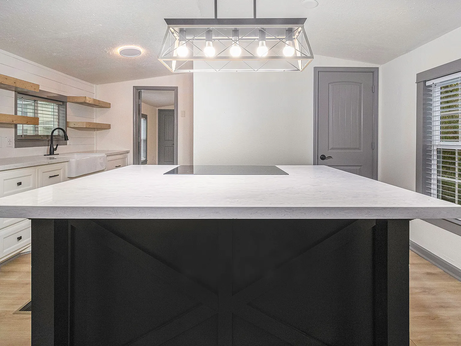 3 bed, 1216 sqft, $1,580 — Photo 3