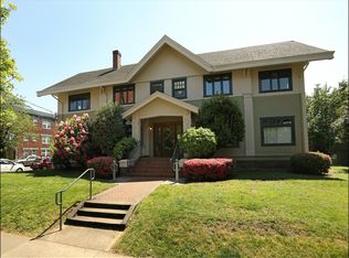 1544 SE Hawthorne Blvd, Portland, OR 97214