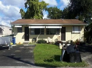 1043 SW 3rd St, Hallandale Beach, FL 33009