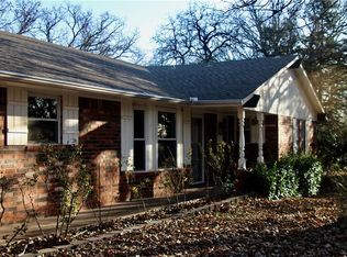 9724 N Timber Trl, Edmond, OK 73034