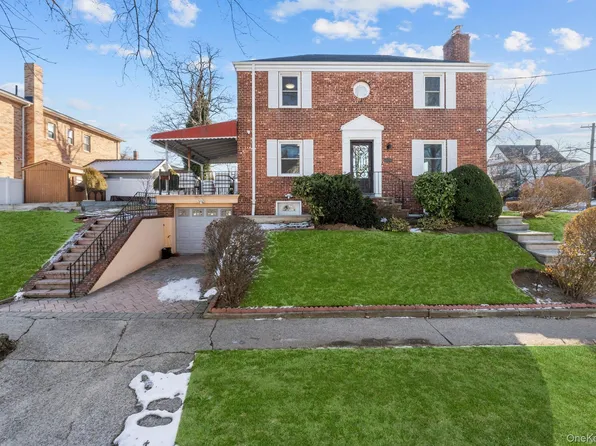 15404 14th Avenue, Whitestone, NY 11357