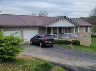 26198 Beech Cir, Abingdon, VA 24211