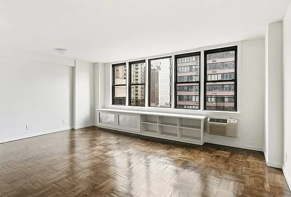 Rented by J Garson LLC | media 14