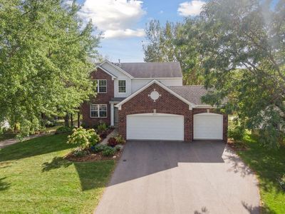 2715 Autumn Woods Dr, Chaska, MN, 55318