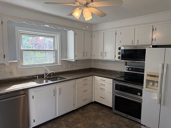 4th image of 22 Arlington St