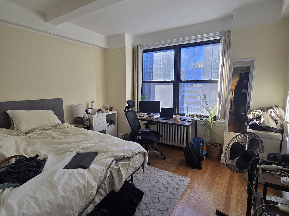 1st image of 455 W 34th St #11SA
