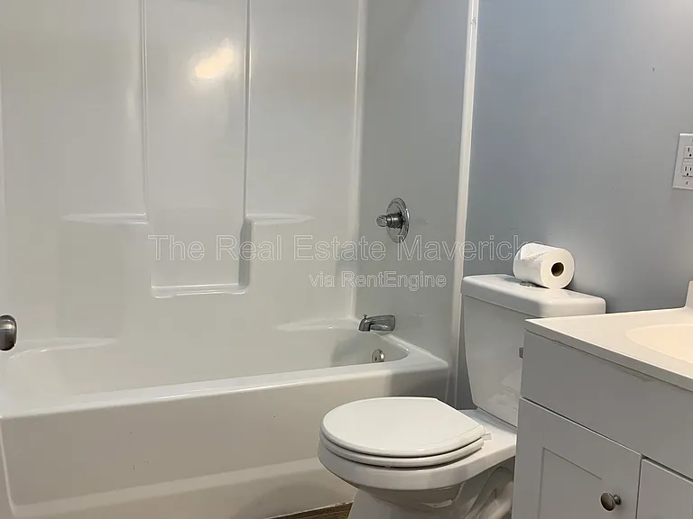 409 Longview Dr #B — Photo 6