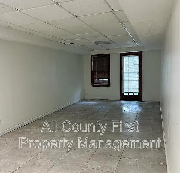 3688 Seton Hall Dr — Photo 15