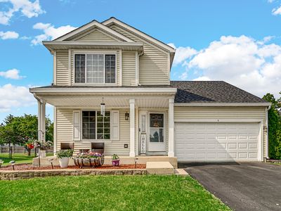9 Ridge Ct, South Elgin, IL, 60177