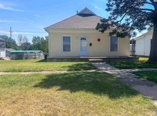 512 N Pine St, Pratt, KS 67124