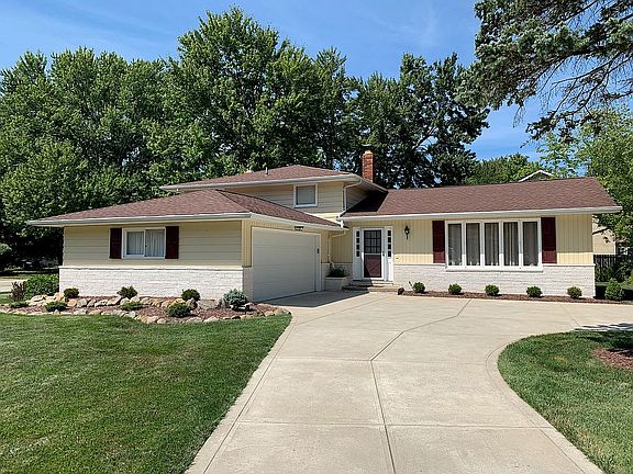 2nd image of 26400 Rechner Dr
