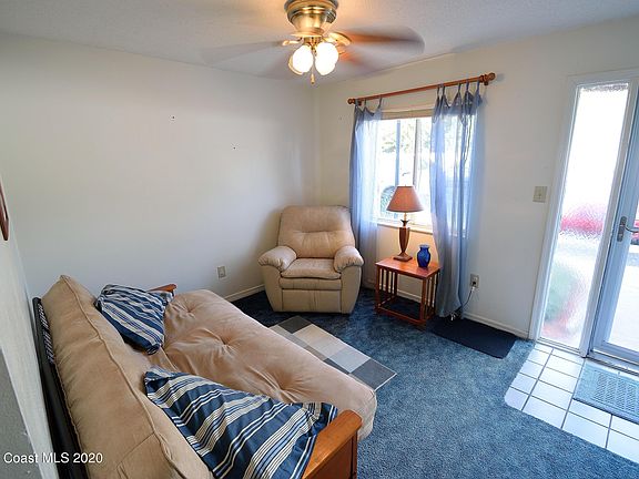2nd image of 135 Seaport Blvd