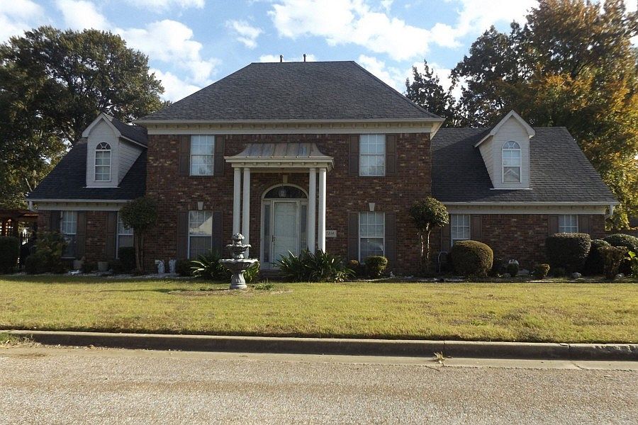 1st image of 7214 Heritage Oak Dr