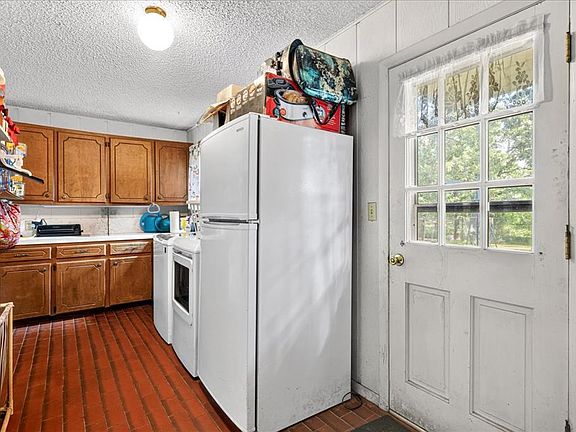5th image of 673 Rymer Rd