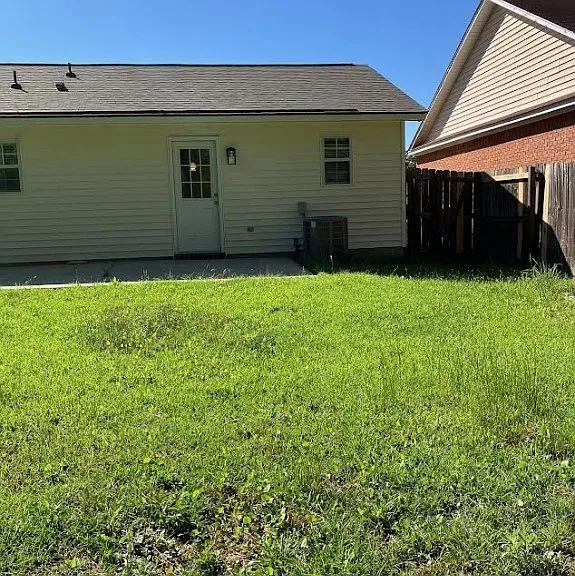 685 Rushing St — Photo 30