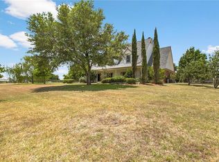 3109 English Creek Dr, Azle, TX 76020