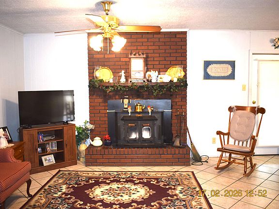 4th image of 5964 Town And Country Rd