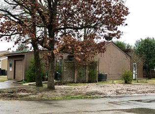 66 Westwood Dr W, Trinity, TX 75862